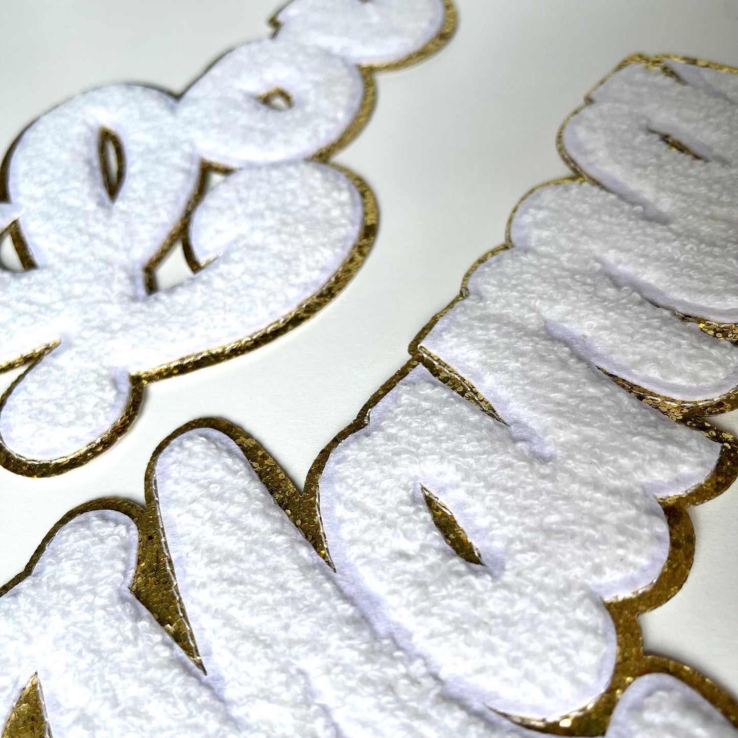 Chenille Iron On Patches: Retro Applique for Jeans, Bags, Clothes